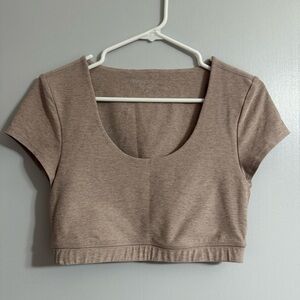 Beyond Yoga Women's Beige Crop Top Size Medium